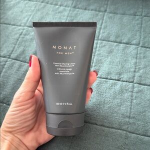 Monat Men's Shaving Cream in Gray Tube